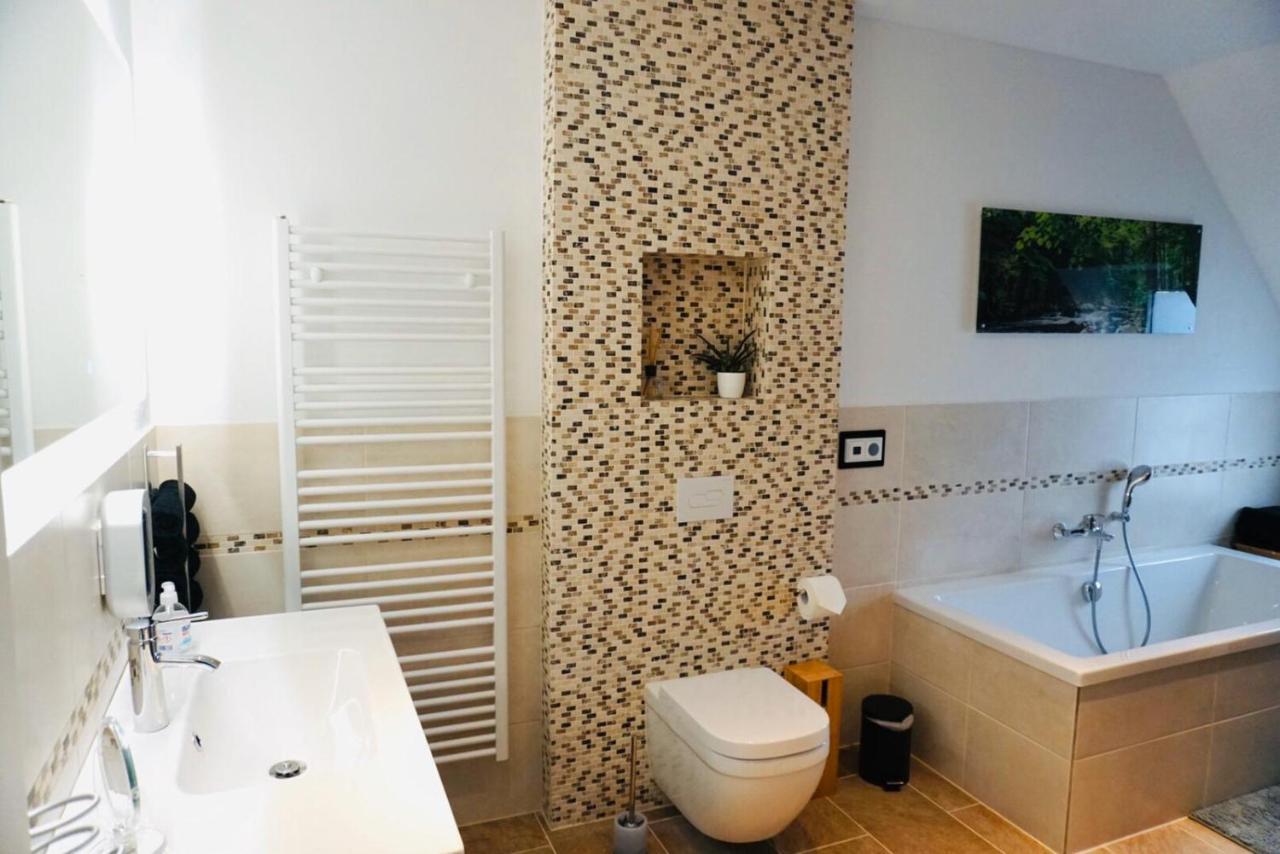 Fewo26 Im Sagenharz - Stilvolles Family-Apartment, 2 Sz, Klimaanlage, Wlan, Netflix & Free Parking ثال المظهر الخارجي الصورة